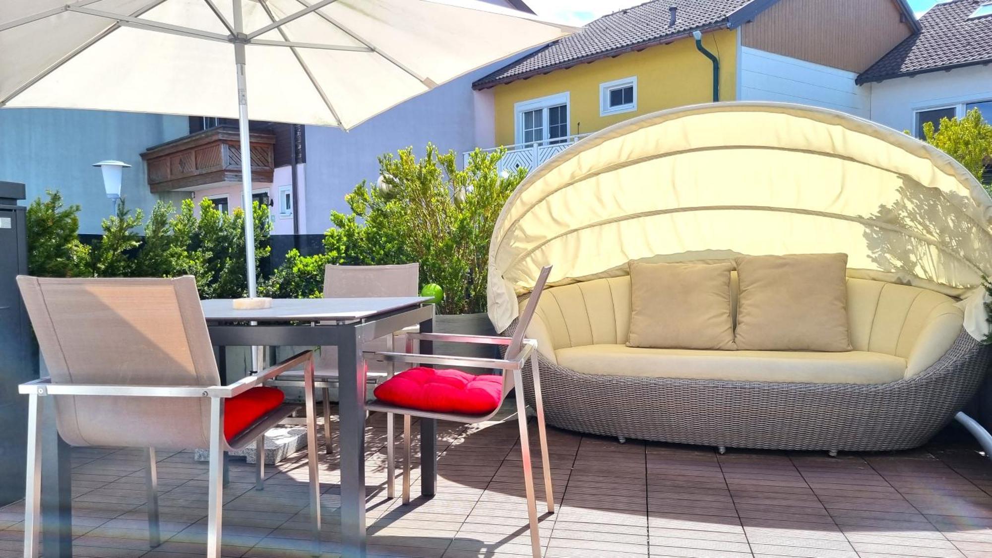 Haus Am Weinberg Apartment Seekirchen am Wallersee Luaran gambar